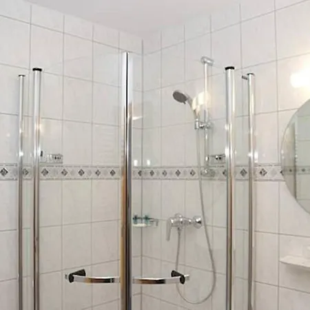 Konukevi Landgasthaus Hesse 3*